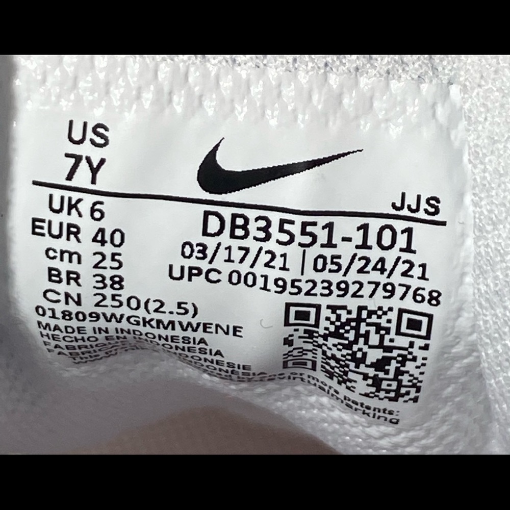 Nike Crater Impact Men’s/Youth Sneakers Size 7Y White Purple NIB
DB3551-101 - Picture 10 of 10